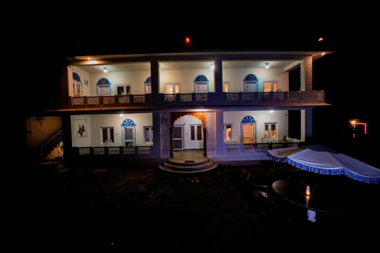 Maa Ashapura Resort ซาวาย มาโดปูร์ ภายนอก รูปภาพ