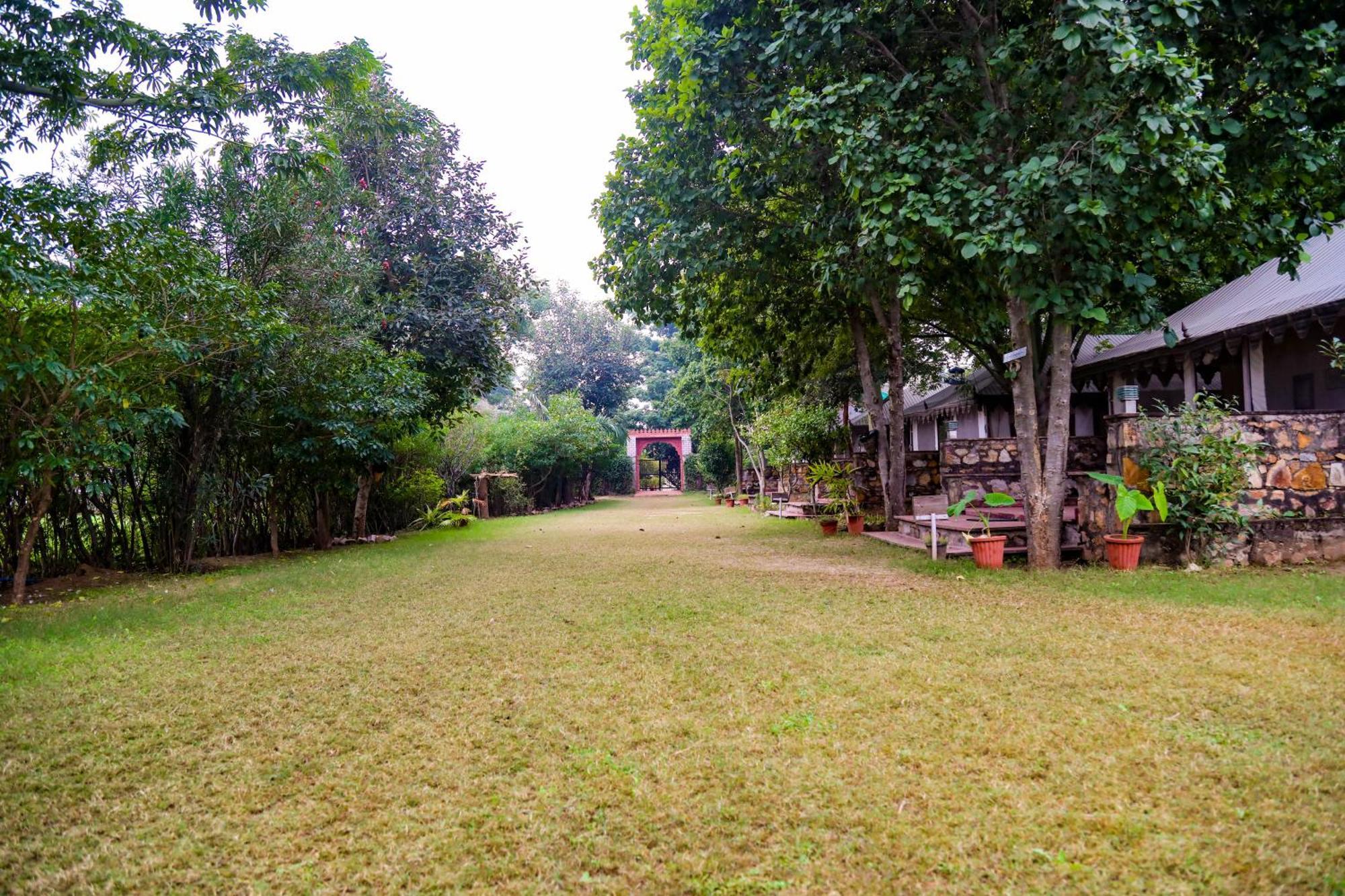 Maa Ashapura Resort ซาวาย มาโดปูร์ ภายนอก รูปภาพ