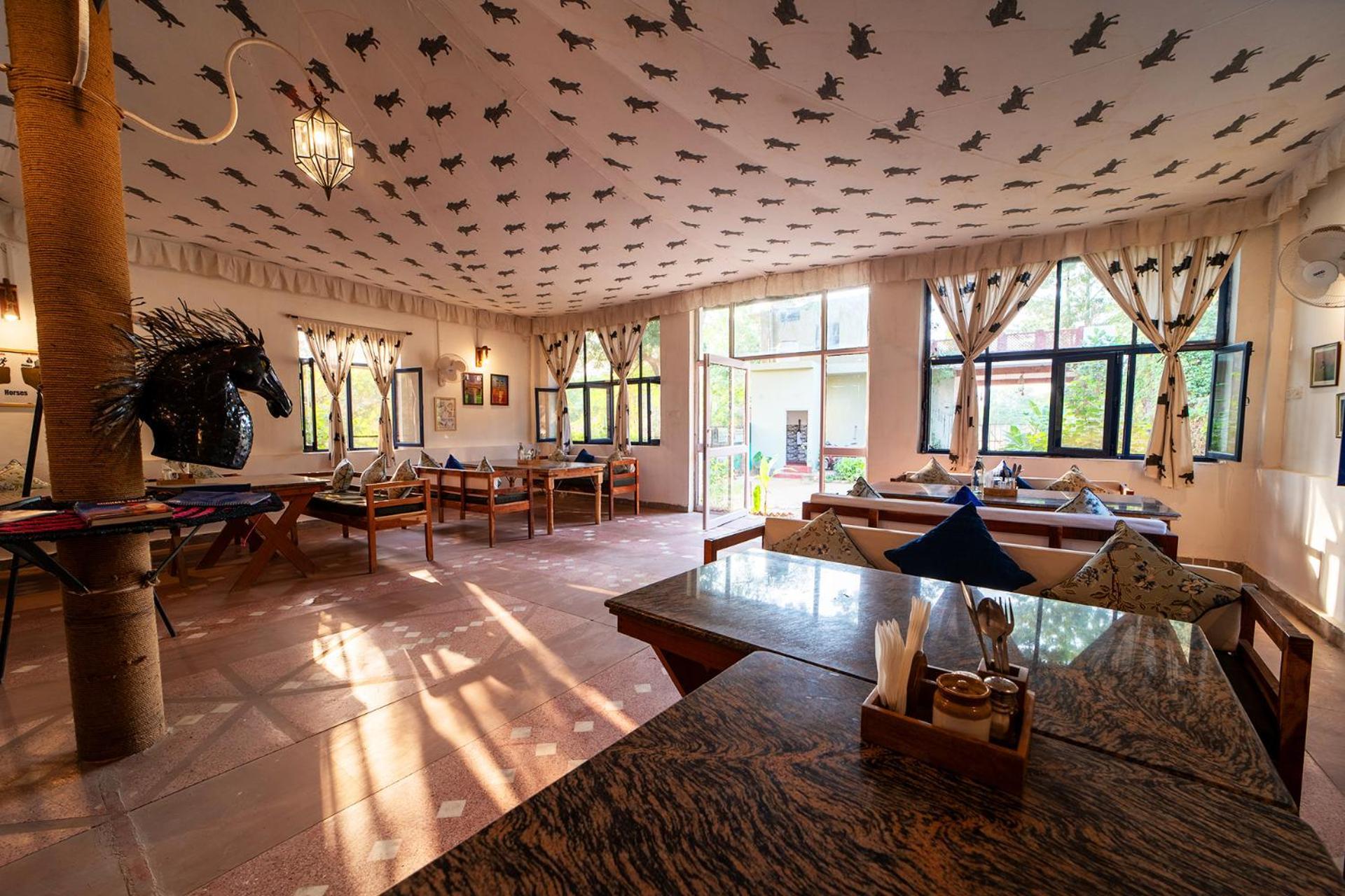 Maa Ashapura Resort ซาวาย มาโดปูร์ ภายนอก รูปภาพ